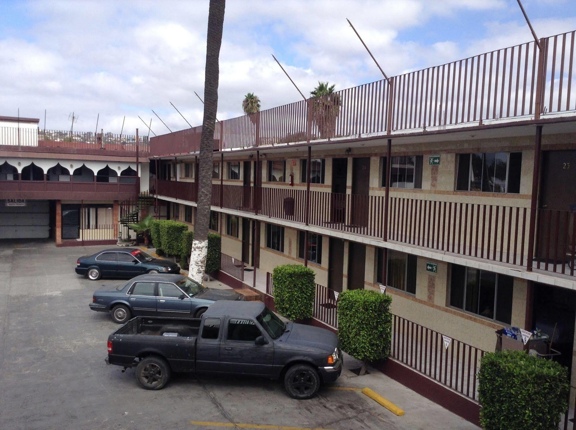 Hotel Sahara Chapultepec  Exterior photo